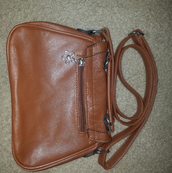 Purse - Picture 2 of 3